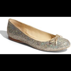 Enzo Angiolini Nilt Silver Glitter Bow Flats 5.5
